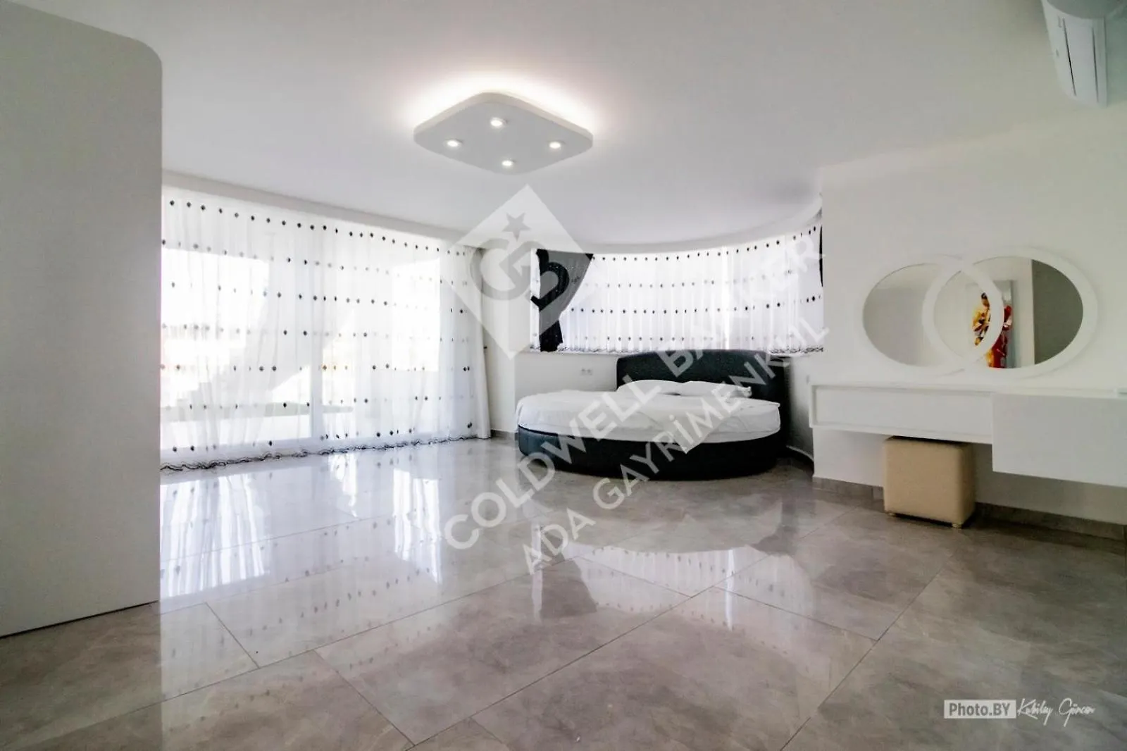Villa Yalcin Poolfloor Kuşadası 0*,  Türkiye