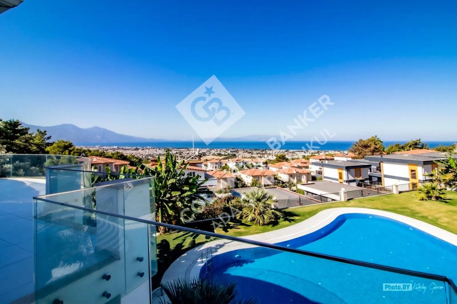 Villa Yalcin Poolfloor Kuşadası